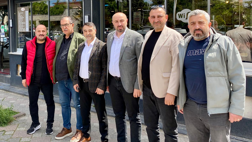 Hocaların hocası Adnan Şamdan, yeni oluşumdan yana! - Resim : 1