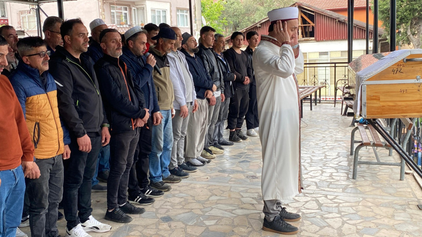 Kazada ölen motosiklet sürücüsü defnedildi - Resim : 3