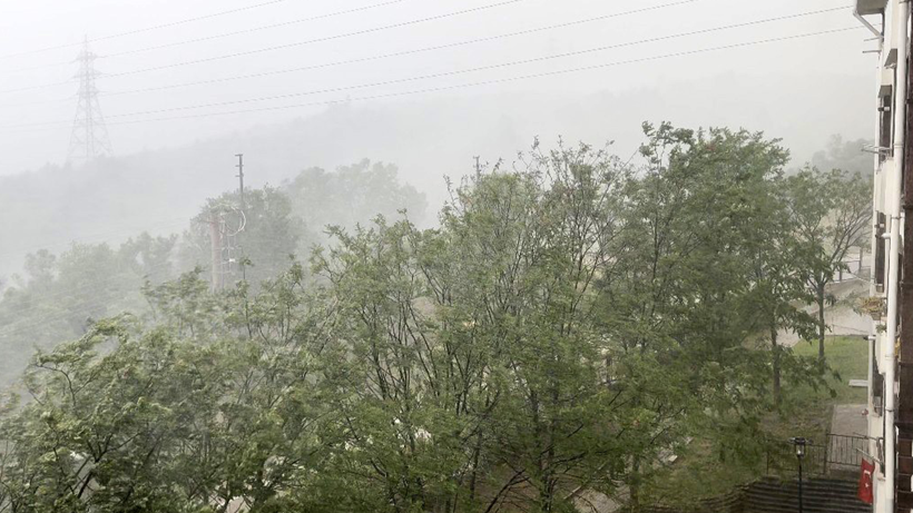 Kocaeli'yi sağanak vurdu: Yer yerinden oynadı! - Resim : 2