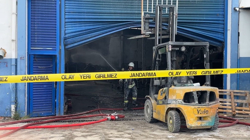 Kocaeli'de boya fabrikasında yangın! - Resim : 3