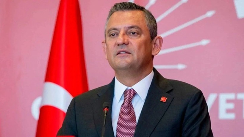 Özgür Özel, Şimşek'le ilgili o manşeti yorumladı - Resim: 1