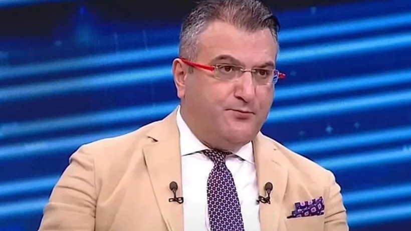 Cem Küçük'ten canlı yayında flaş açıklama! Sıradaki operasyonu duyurdu! - Resim: 1