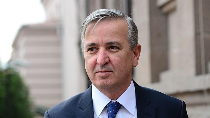 Metin yazarından Anayasa'ya saldırı! - Resim: 1