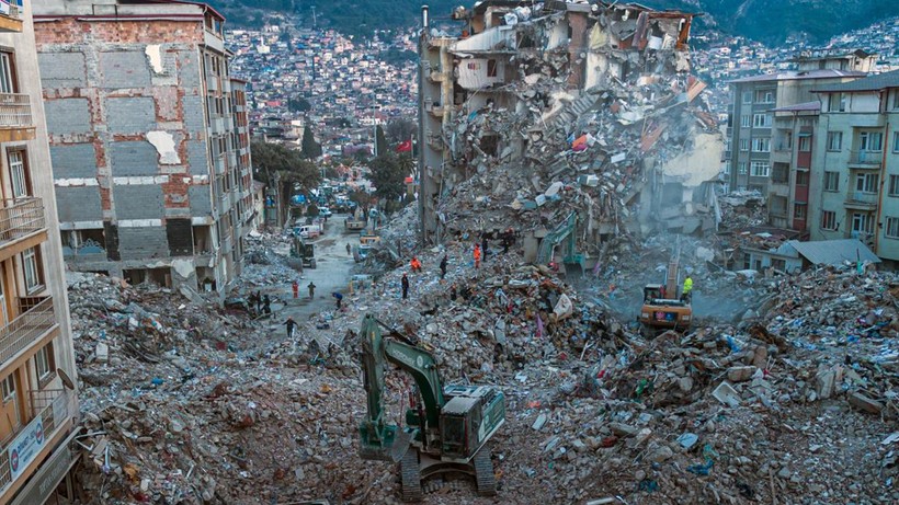 O ülkede korkutan deprem! - Resim: 4