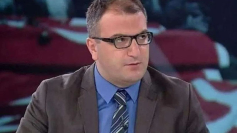 Cem Küçük’ün arkadaşlık itirafı, sosyal medyada tartışma yarattı - Resim: 1