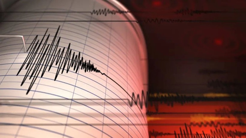 Ege beşik gibi sallanıyor! Yine deprem oldu - Resim: 7