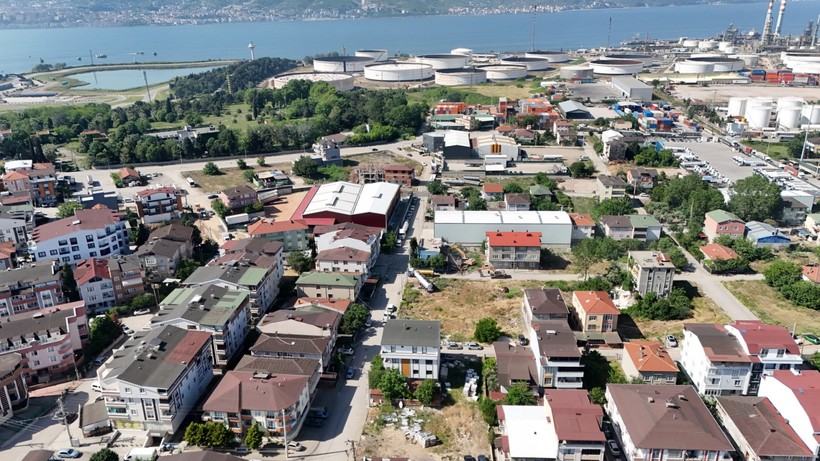 Ekipler çalışmaya başladı... O mahalle yıkılıyor! - Resim : 1