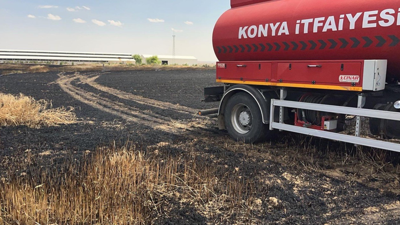 Konya'da tarla yangını! - Resim : 1