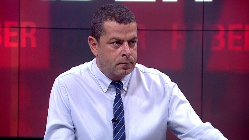 Cüneyt Özdemir ünlü siyasetçiye topa tuttu! - Resim: 4