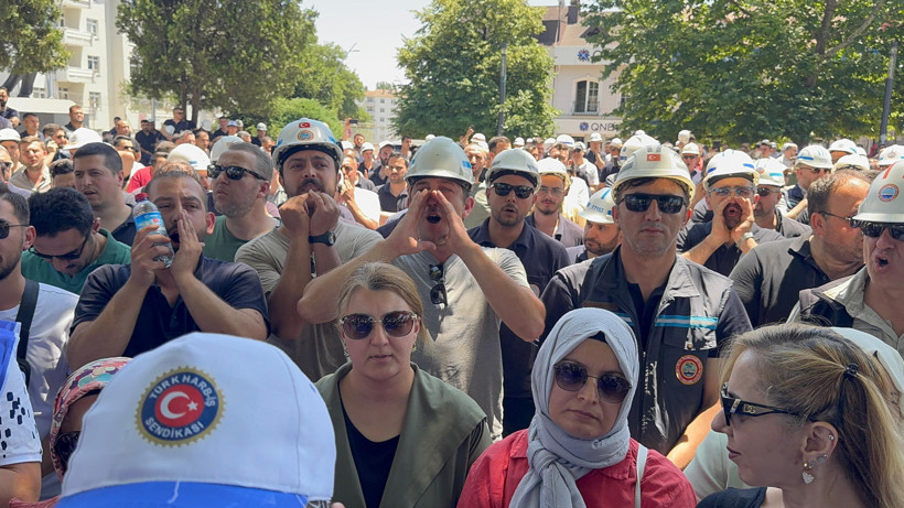 Savunma Sanayisi İşçileri Bakan Şimşek'i yuhaladı - Resim : 2