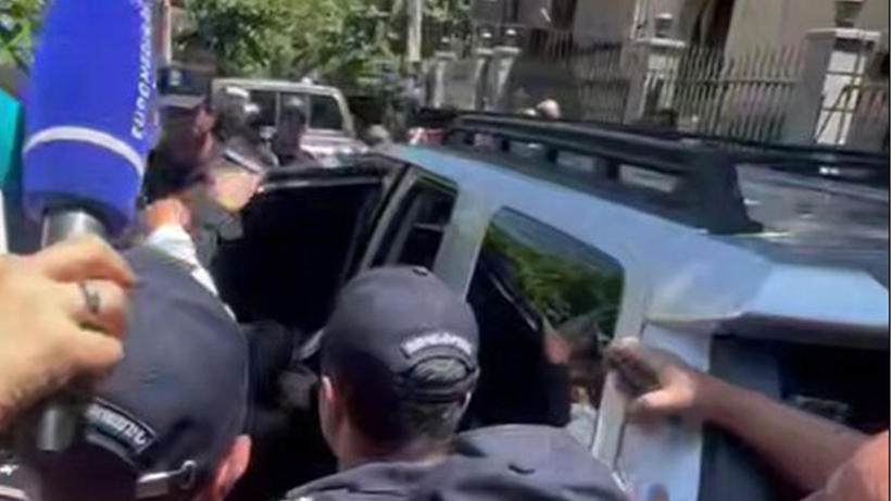Başbakan duyurdu... Darbe girişimi oldu! - Resim: 2