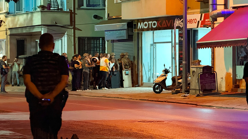 Sakarya'da film gibi olay: Önce kovalamaca başladı sonra kurşunlar havada uçtu! - Resim : 1