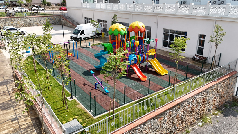 Kocaeli Büyükşehir Belediyesi'nden peyzaj çalışması! - Resim : 1