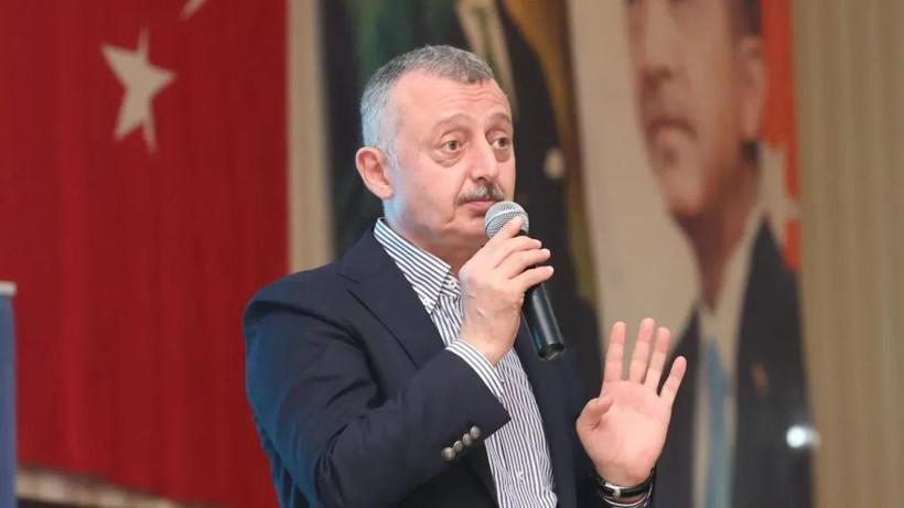 Tahir Büyükakın'dan veda - Resim: 2