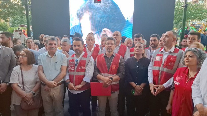 Bülent Sarı: Milletin sandığa gömdüğü iktidar milletten intikam almak istiyor! - Resim : 1