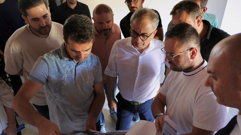 Hayri Baraçlı Başiskele'de! Tek tek inceledi - Resim : 1