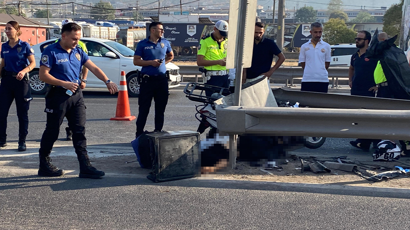 Kocaeli'de feci ölüm: Bariyerlere saplandı! - Resim : 1