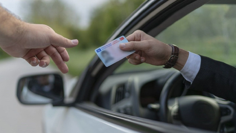 Ehliyette yaş sınırlaması başladı! Bu kişiler trafiğe çıkamayacak! - Resim: 2