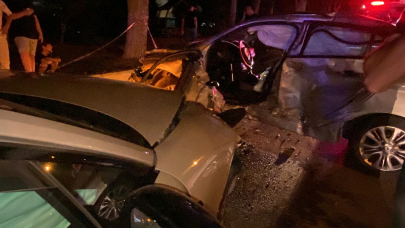 Kocaeli'de iki otomobil birbirine girdi... Yaralılar var! - Resim : 7