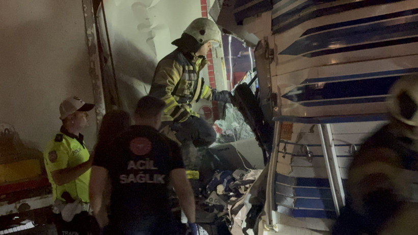 1 kişi hayatını kaybetmişti... Zincirleme kazayla ilgili tutuklama kararı - Resim : 6