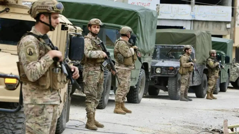 Sur kentinde patlama! 6 asker şehit oldu - Resim: 1