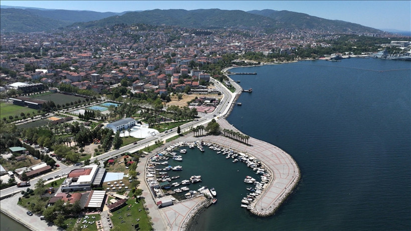 Marmara Depremi'nin merkez üssü Gölcük'te büyük dönüşüm! - Resim : 1