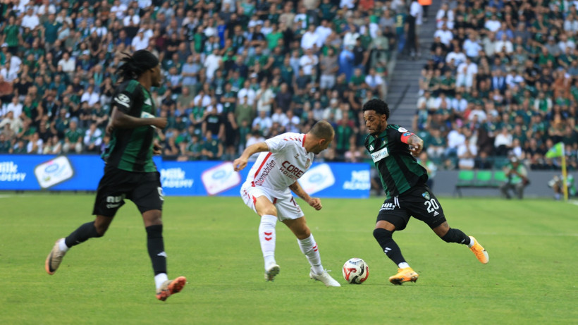 Kocaelispor-Samsunspor: 0-1 (MAÇ SONUCU) - Resim : 2