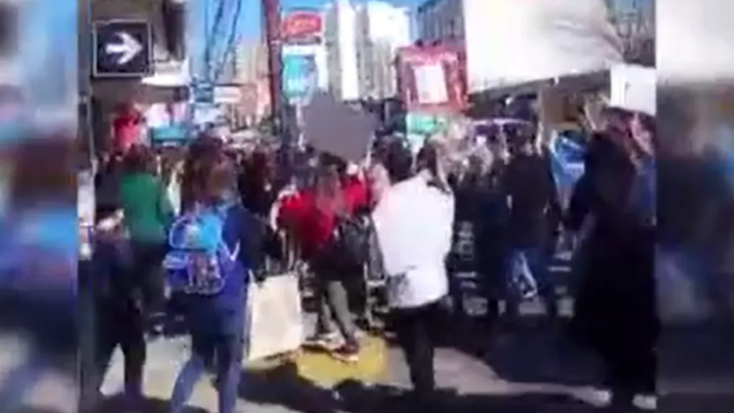 Devlet başkanına saldırı! - Resim: 1