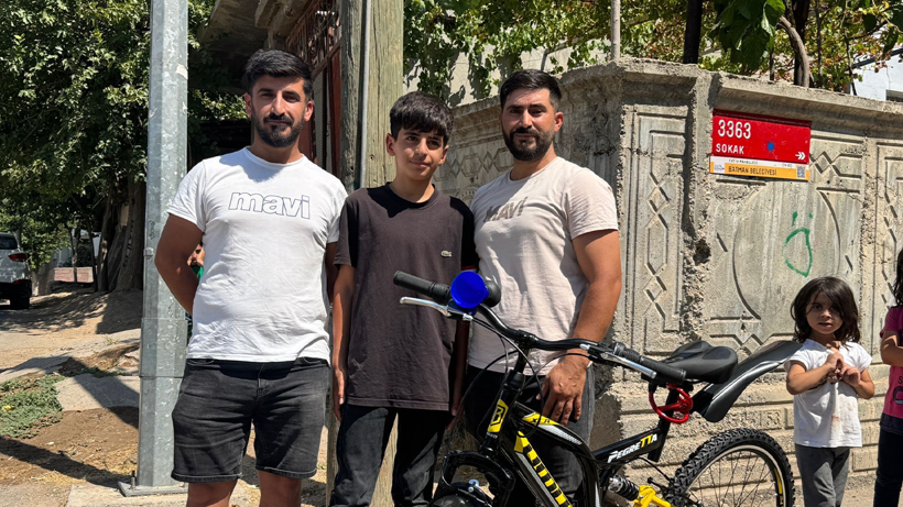 Batman'da dikkat çeken olay! - Resim: 5