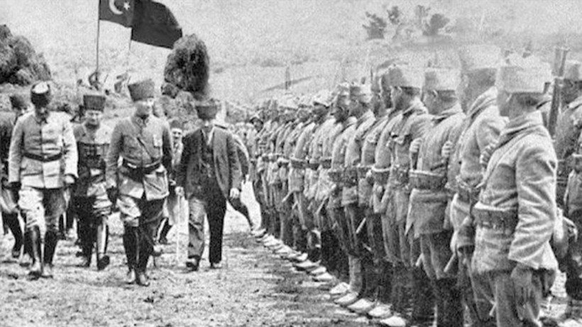 30 AĞUSTOS ZAFER BAYRAMI TEKBRİK MESAJLARI 2025 | Resimli 30 Ağustos Zafer Bayramı Kutlama Mesajları - Resim: 4