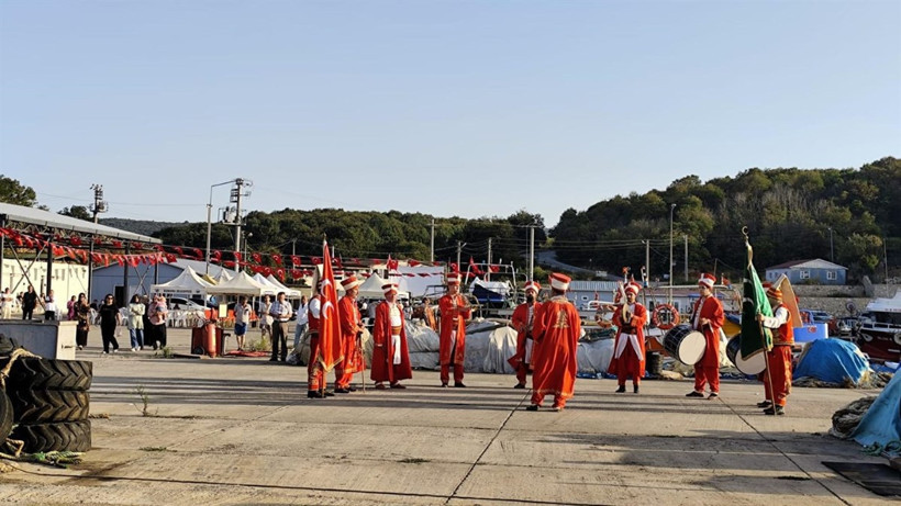 Yasak sona erdi… Kocaeli’de balıkçılar denize açıldı! - Resim : 1