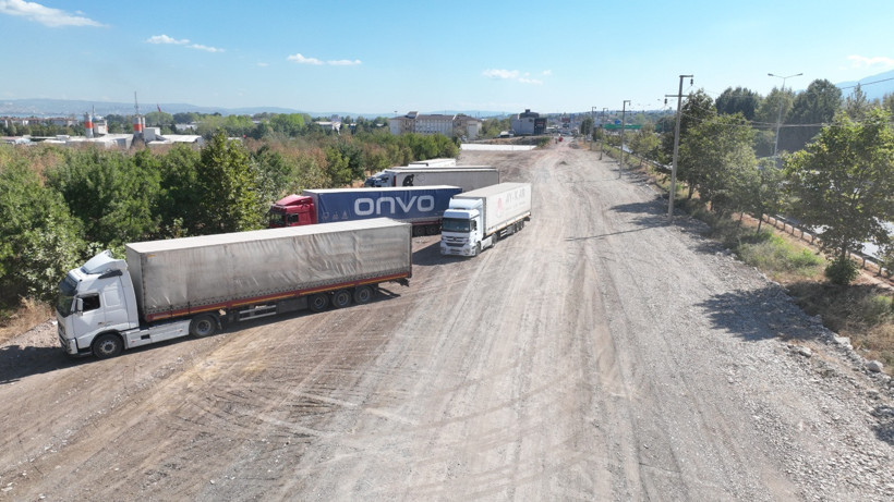 Yasak başladı, ağır vasıtalar tek tek parka çekildi! - Resim : 1