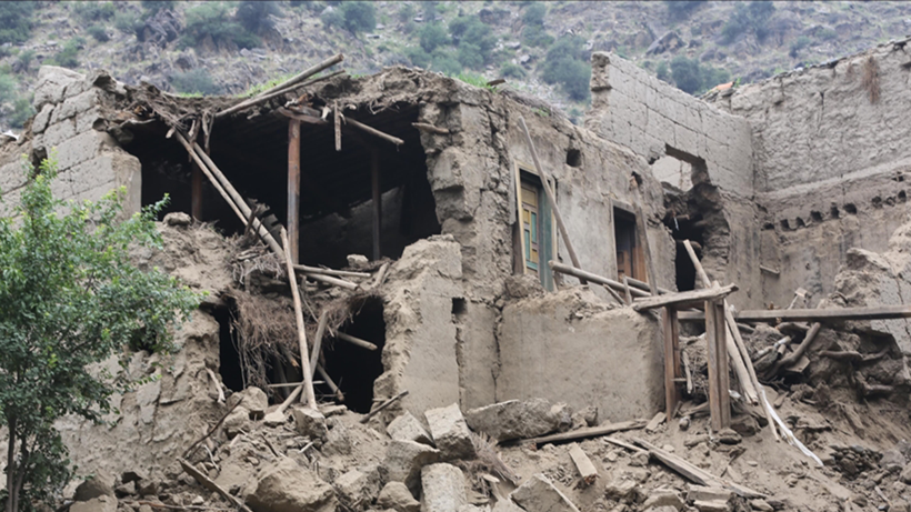 O ülkede korkutan deprem! - Resim: 5