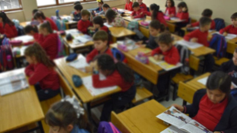 VALİLİKTEN FLAŞ AÇIKLAMA GELDİ: 8 Eylül Pazartesi Okullar Saat Kaçta Açılıyor Belli Oldu - Resim: 3