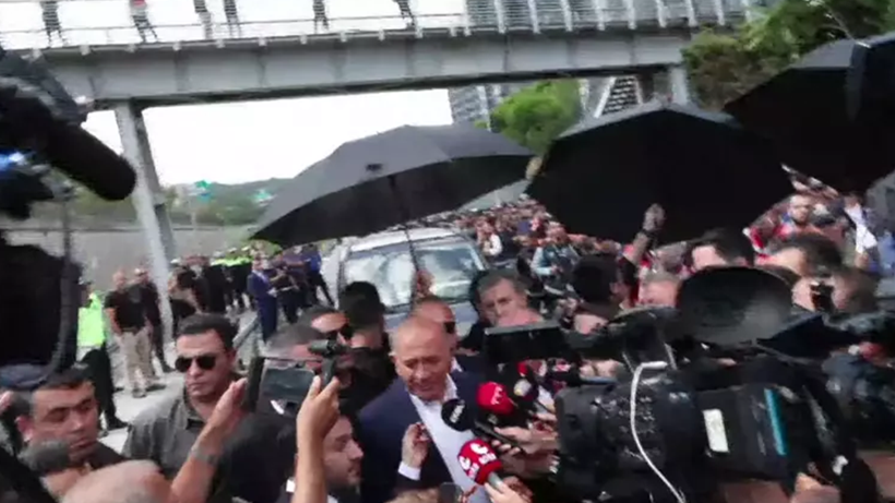 Gürsel Tekin'e saldırı oldu! - Resim: 4