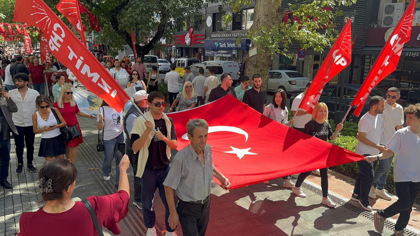 CHP'den kuruluş yürüyüşü - Resim: 9