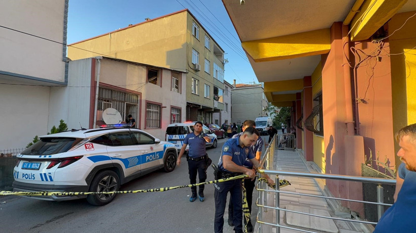 Anne ve 5 yaşındaki kızı evde ölü bulunmuştu… Korkunç detay ortaya çıktı; CİNAYET! - Resim : 2