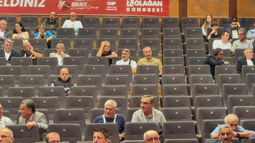 CHP’liler salonu dolduramadı - Resim : 2