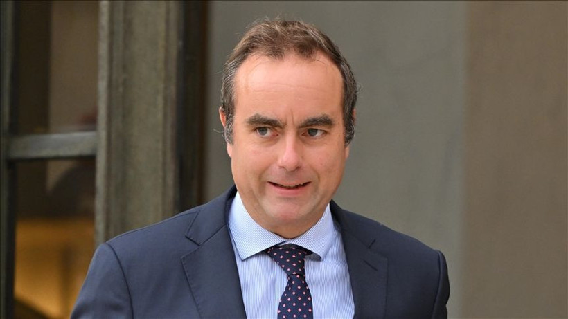 Başbakan istifa etti! - Resim: 2