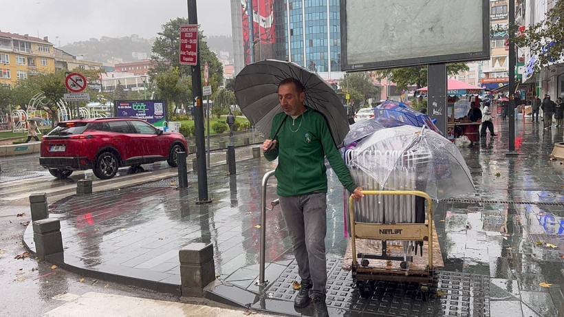 Yağmur bu kez etkili geldi... İzmit'ten yağmur manzaraları - Resim: 1