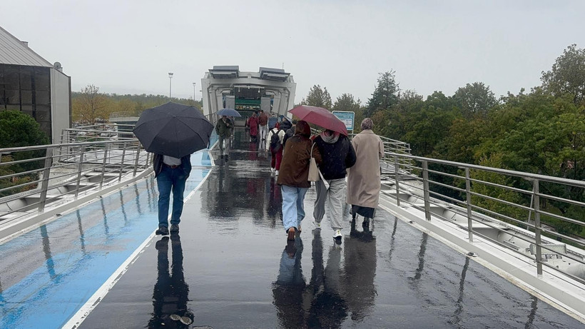 Yağmur bu kez etkili geldi... İzmit'ten yağmur manzaraları - Resim: 25