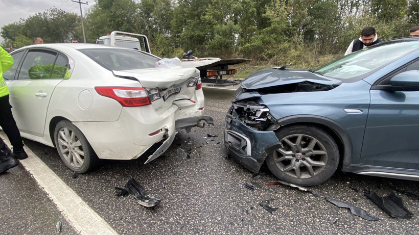 Kocaeli'de korkutan zincirleme kaza! Aralarında çocuk da var... - Resim : 4