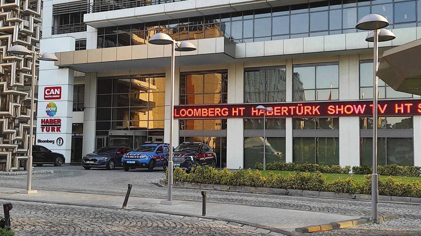 AK Parti'nin kurucularından ünlü iş insanı hakkında yakalama kararı! - Resim: 6