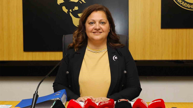 Burcu Köksal'dan önemli açıklama! - Resim: 1