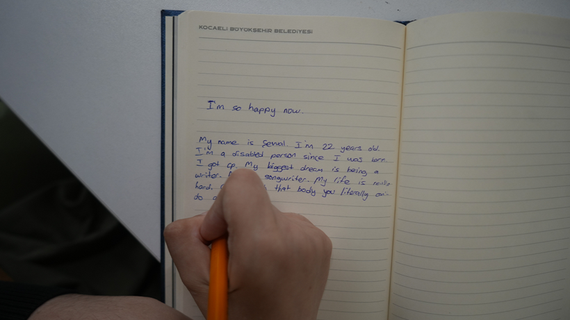 Serebral palsili Şevval yazar oldu! İlk yazısı Nokta Gazetesi'nde yayınlandı - Resim : 1