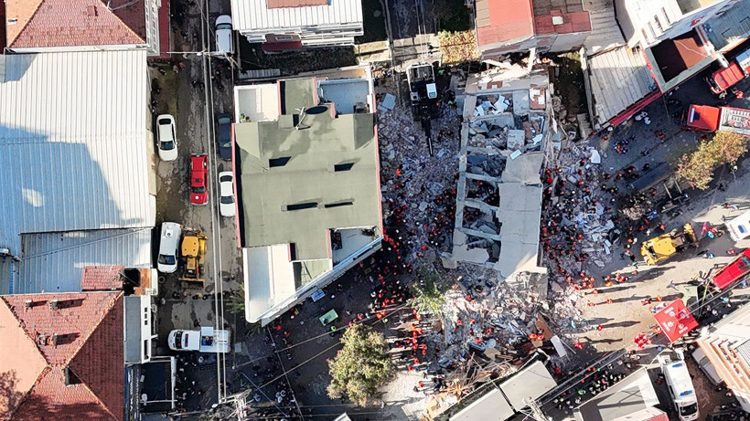 Gebze'de çöken bina havadan görüntülendi - Resim: 7