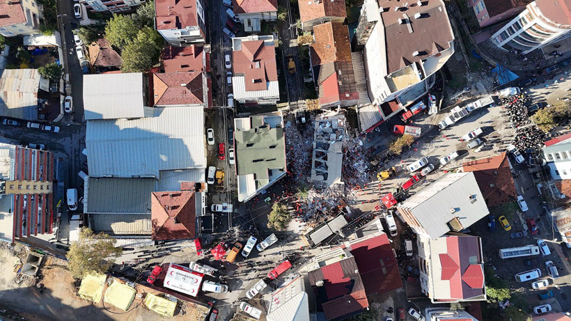 Gebze'de çöken bina havadan görüntülendi - Resim: 8