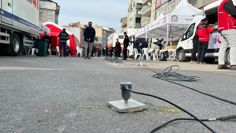 Gebze'de yerin metrelerce altı inceleniyor! - Resim : 1