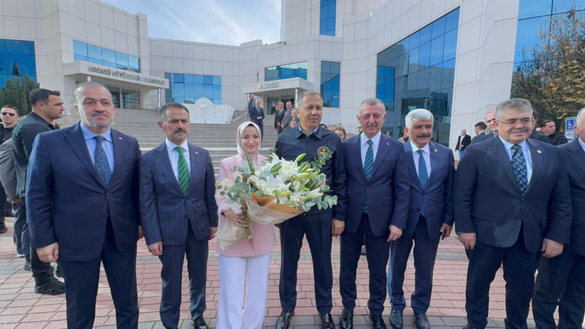 İçişleri Bakanı Ali Yerlikaya Kocaeli’de! Büyükşehir ve Valilik temasları - Resim : 1