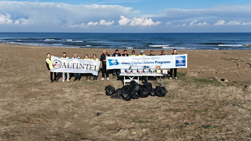 Uzunkum Lahana Koyu’nda deniz çöpü izleme faaliyeti - Resim : 1